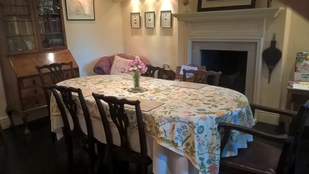Thorpe Green House Vegetarian Bed & Breakfast Робин-Худс-Бей Экстерьер фото